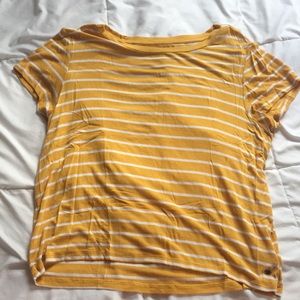 XL american eagle yellow stripe tee shirt